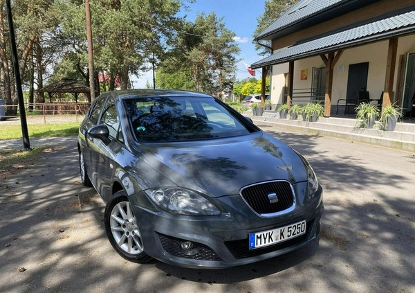Seat Leon cena 22900 przebieg: 209000, rok produkcji 2010 z Krosno Odrzańskie małe 232